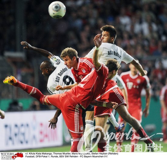 利物浦横扫多特蒙德，罗本完成帽子戏法的简单介绍