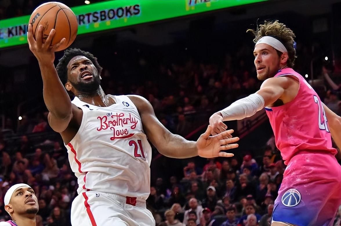 九游游戏-雄狮客场大胜灰熊，豪取四连胜稳扎东部前八的简单介绍