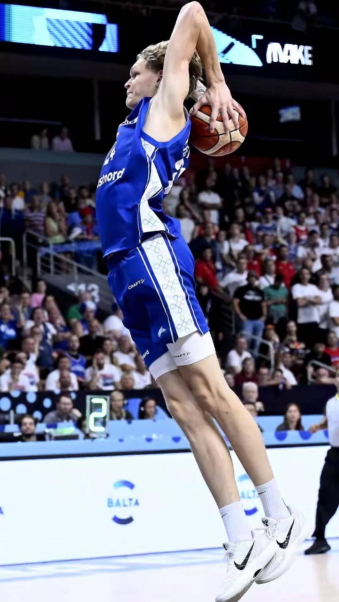 九游娱乐入口-包含越来越多的球员在赛场上展现出超凡的个人能力的词条