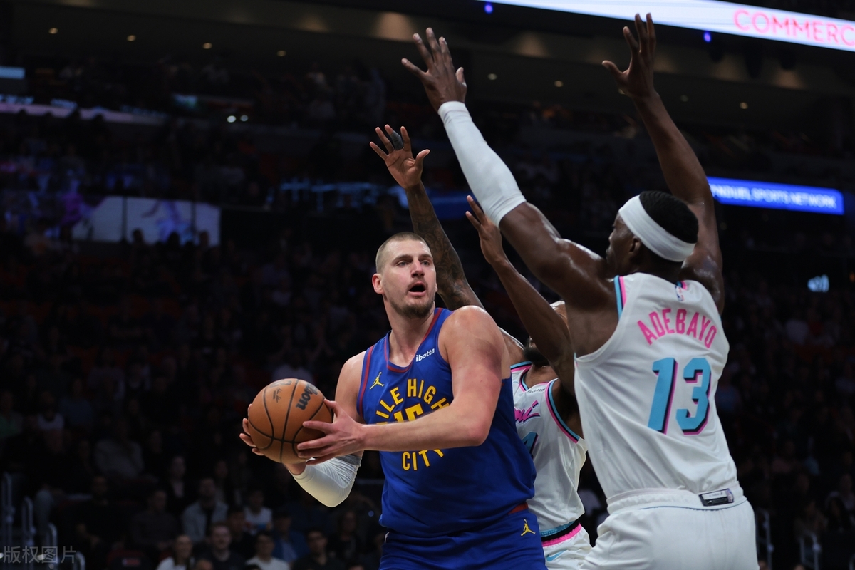 九游娱乐app下载-包含江苏队险胜四川队，约基奇高光表现的词条