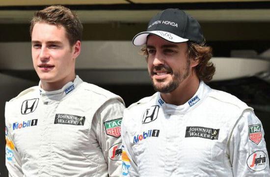 包含雷诺车队横扫阿斯顿马丁,塞恩斯惊艳四座的词条 包含雷诺车队横扫阿斯顿马丁,塞恩斯惊艳四座的词条