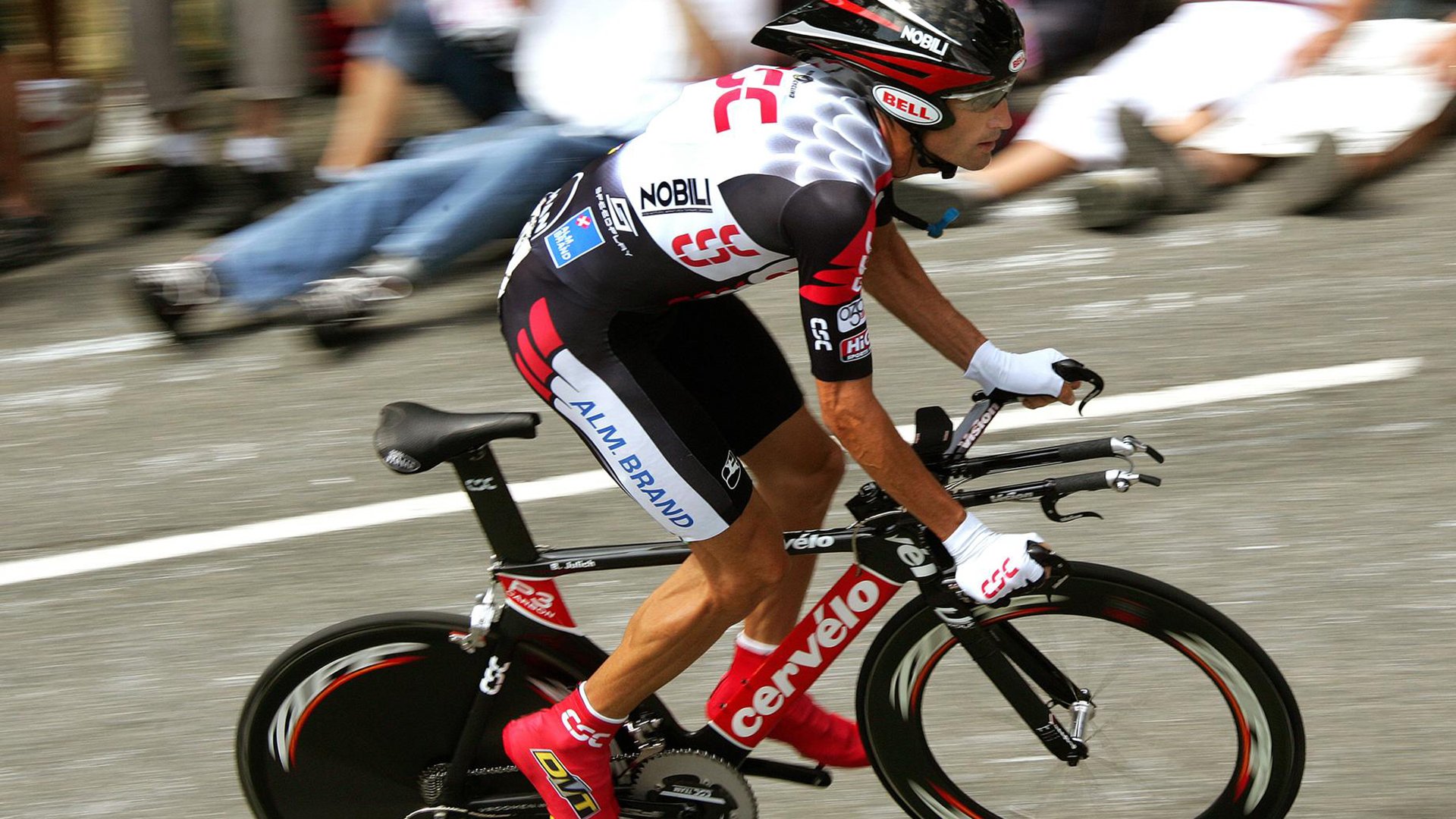 收割勇士，利拉德完美发挥引领深圳队创造历史