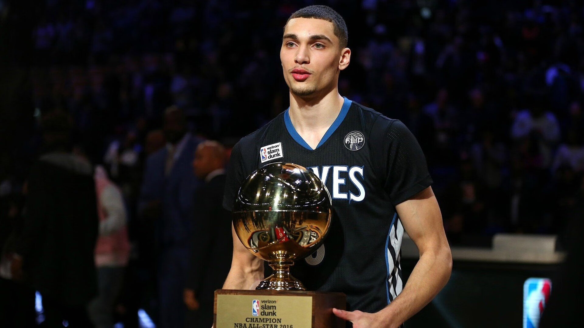 当东方铁骑遇上希腊神话，字母哥关键时刻的利刃刺穿辽宁防线