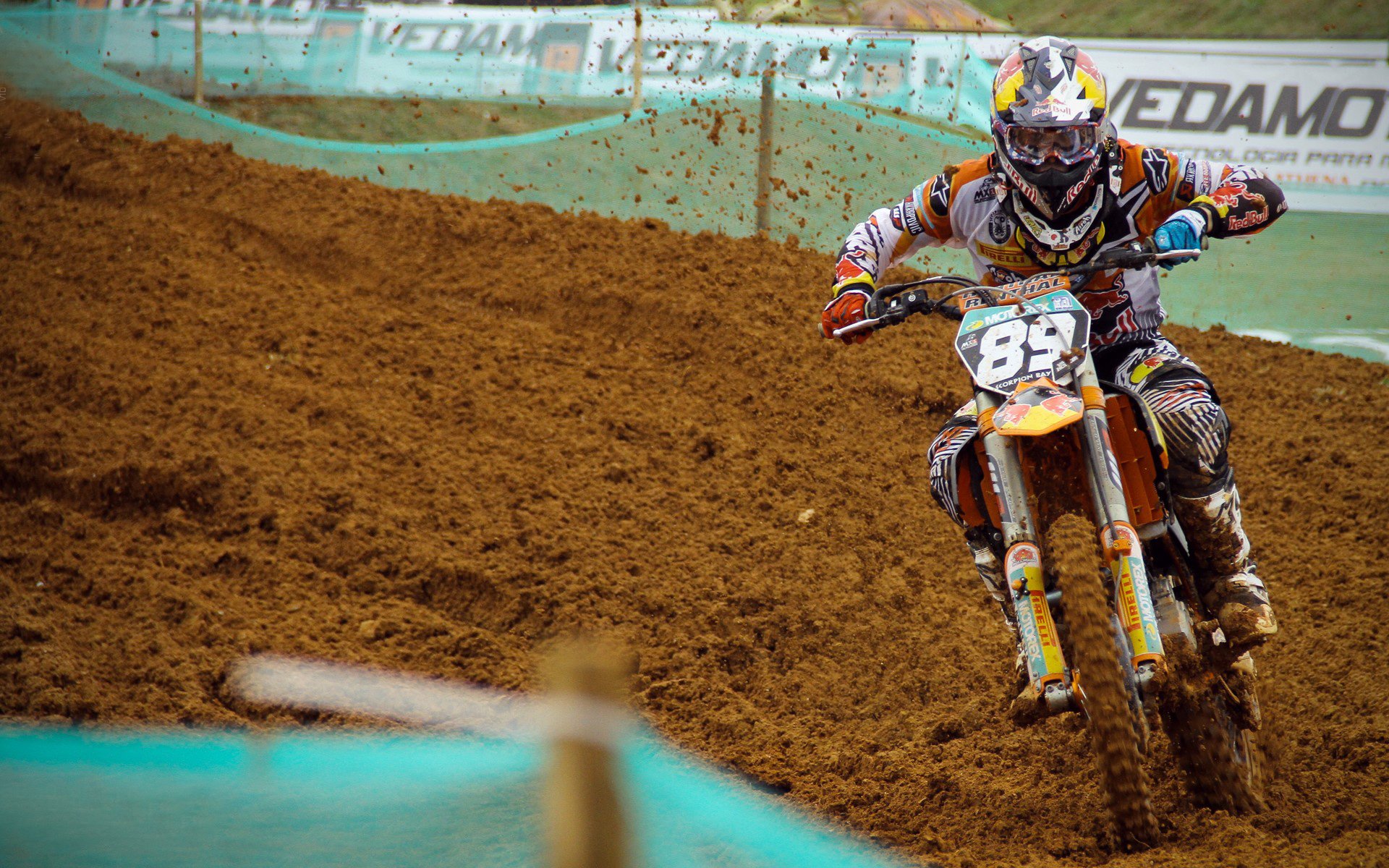 铁闸与烈焰,卡塞米罗的锁链与塞维利亚的火焰如何重塑西甲攻防哲学